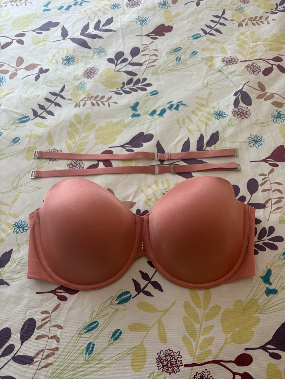 Victoria’s Secret Strapless Convertible Bra - Dusty Rose 38DD